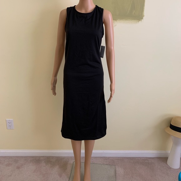 Midi Back Twist Dress - Picture 3 of 6
